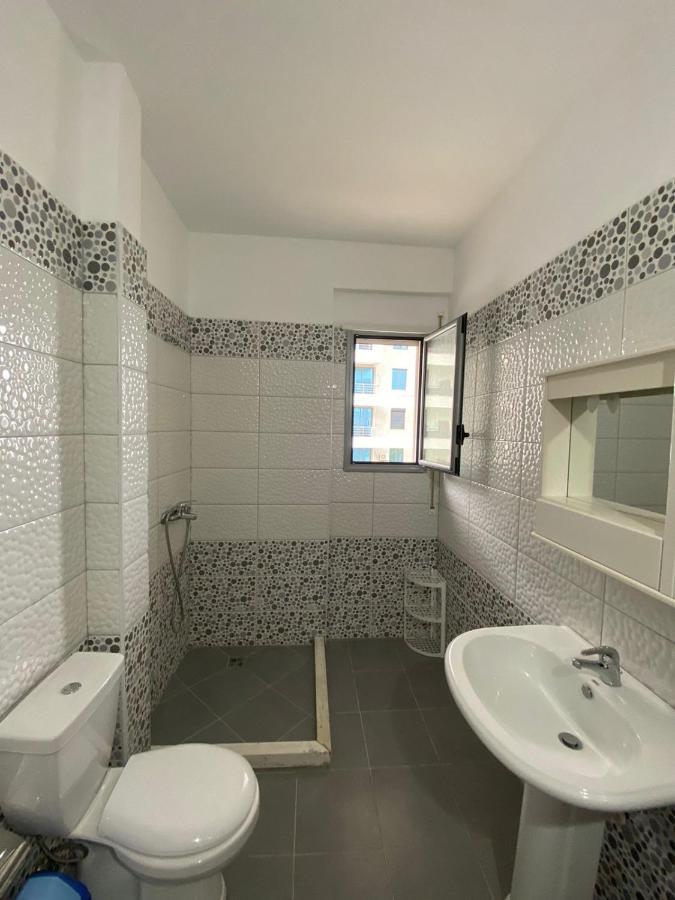 Vlora'S Apartment Eksteriør bilde